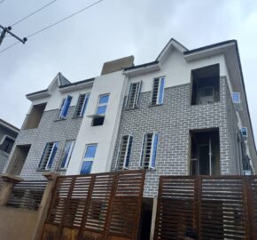 Newly Built 2bedroom apartment in Surulere For Lease